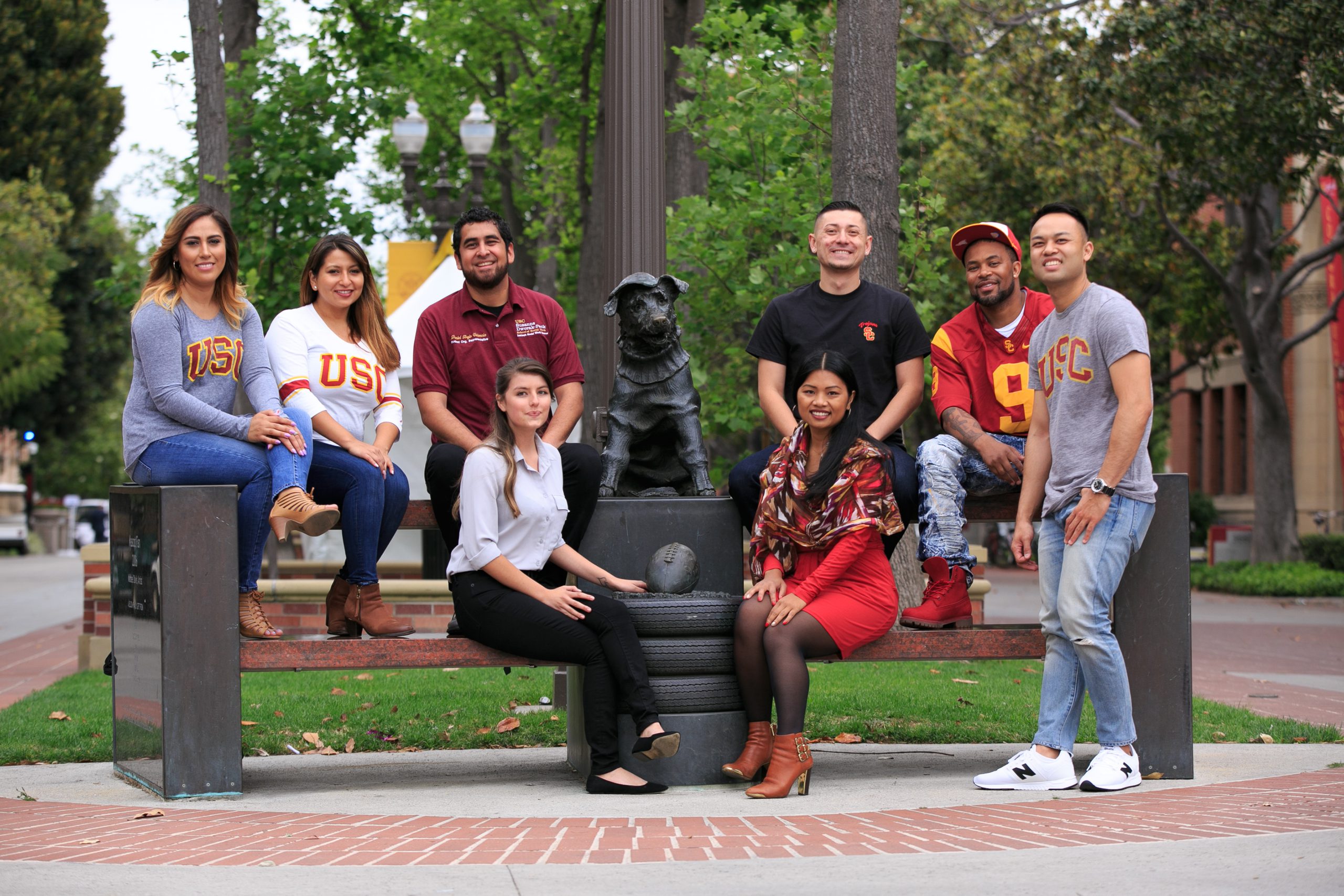 Students from the USC Master Social Work program pose on campus.