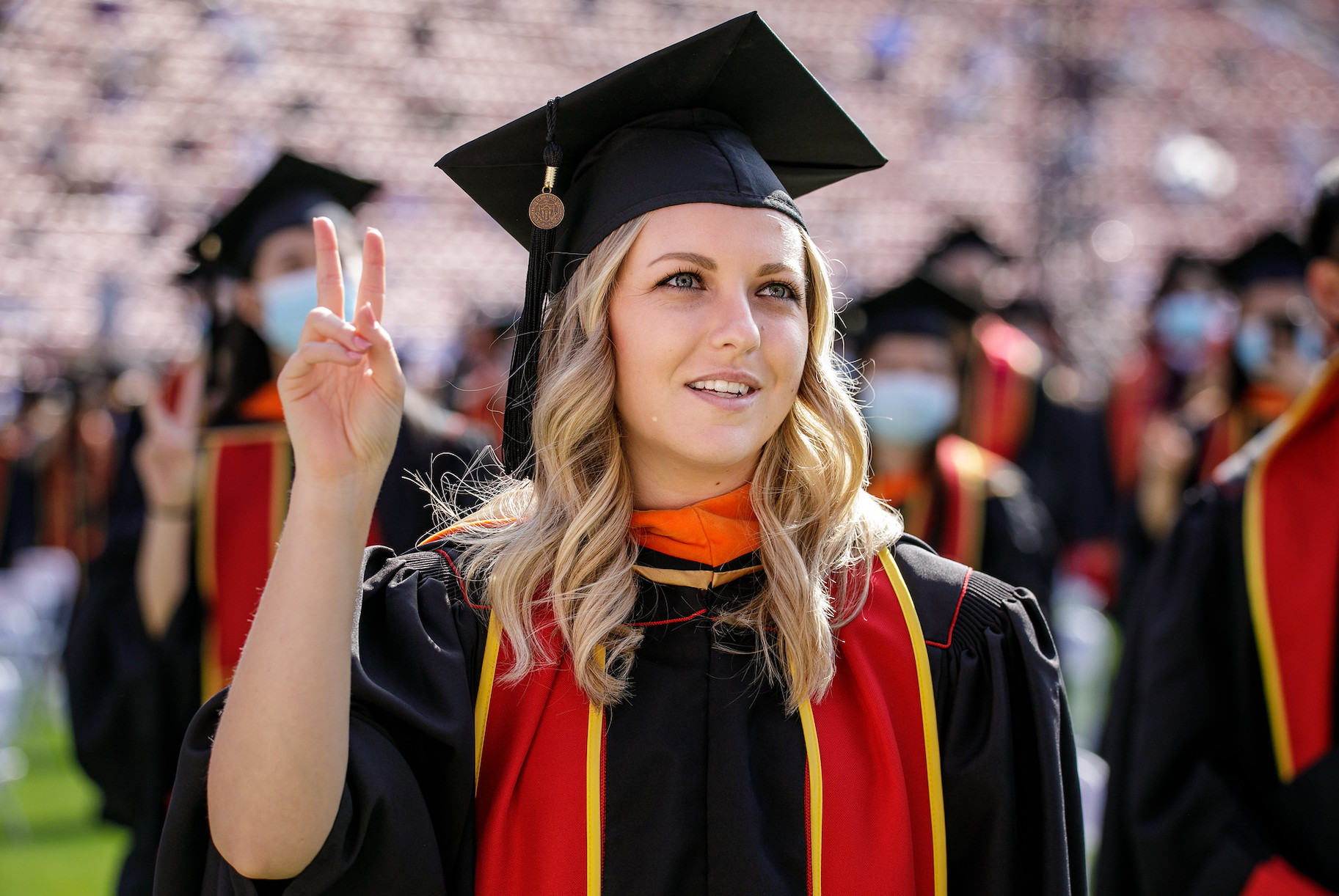 Should You Go to Grad School Right After Undergrad? USC Online